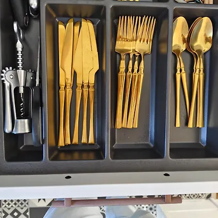 Proche Centre アパート